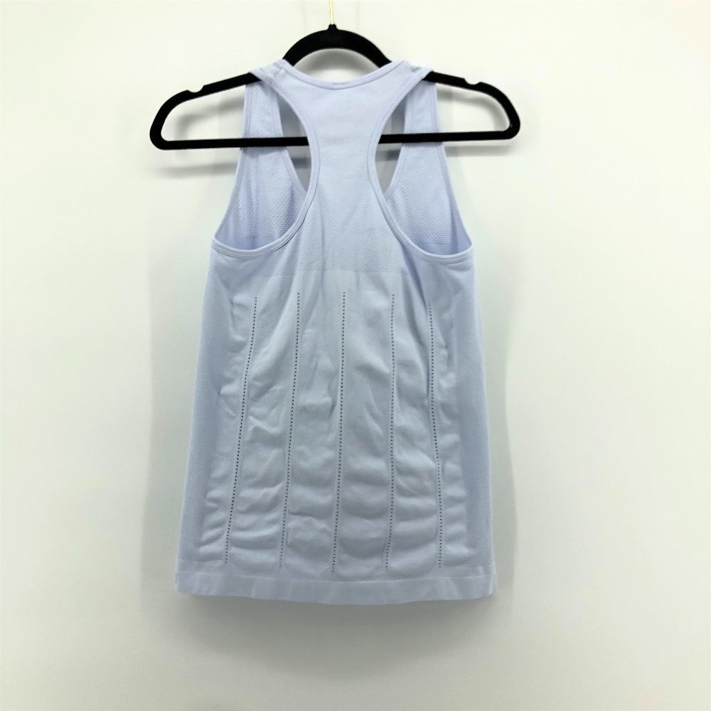 FABLETICS Delta Seamless Tank Racerback Perforated - Picture 9 of 9